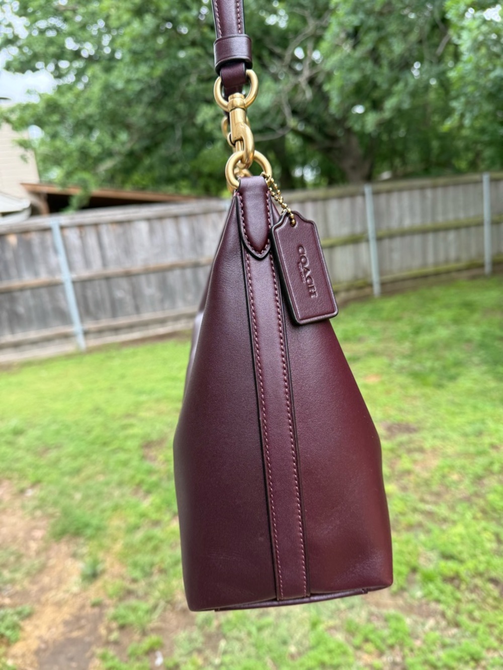 Coach Juliet Shoulder Bag in Black Currant - Picture 3 of 9